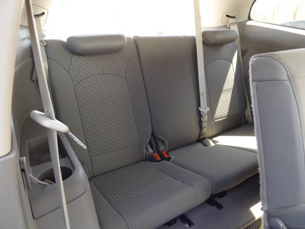 Used 2012 Chevrolet Traverse LS FWD image 26