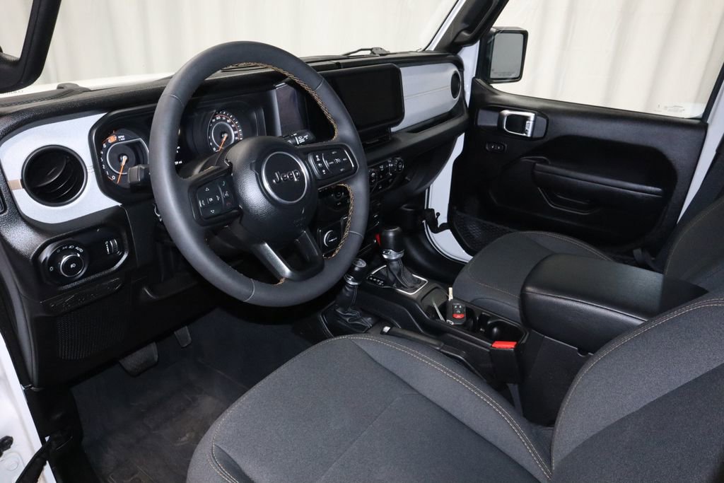 Used 2024 Jeep Wrangler Sport S image 23