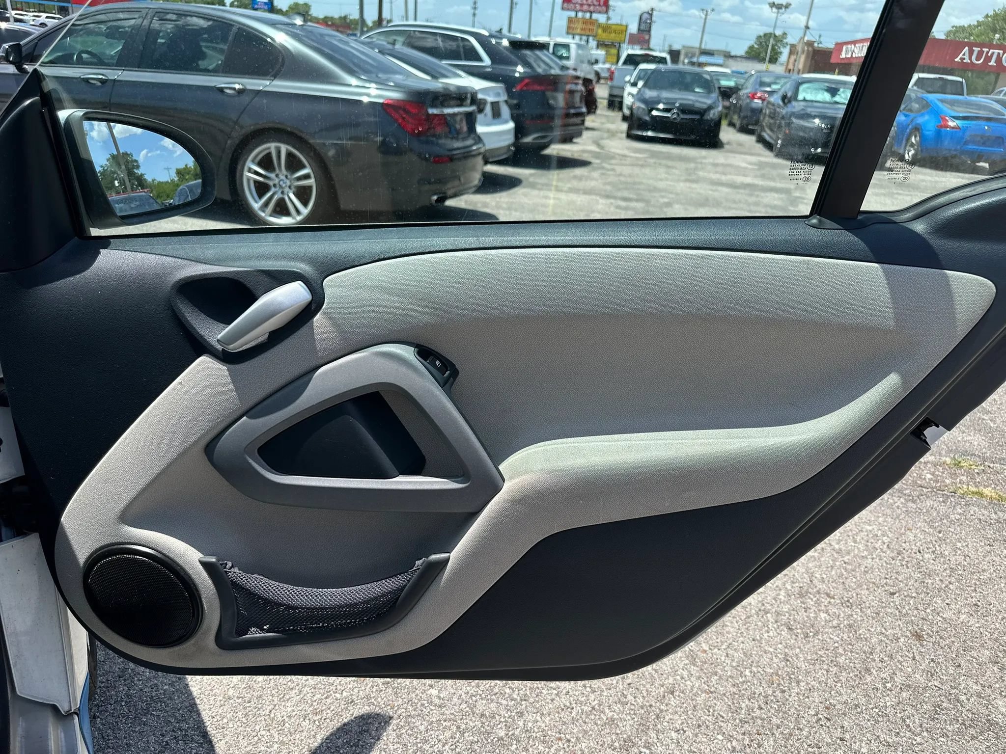 Used 2013 smart fortwo pure RWD image 15