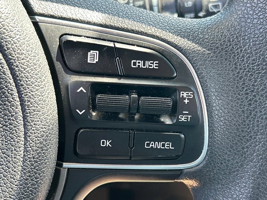 Used 2019 Kia Niro LX FWD image 23