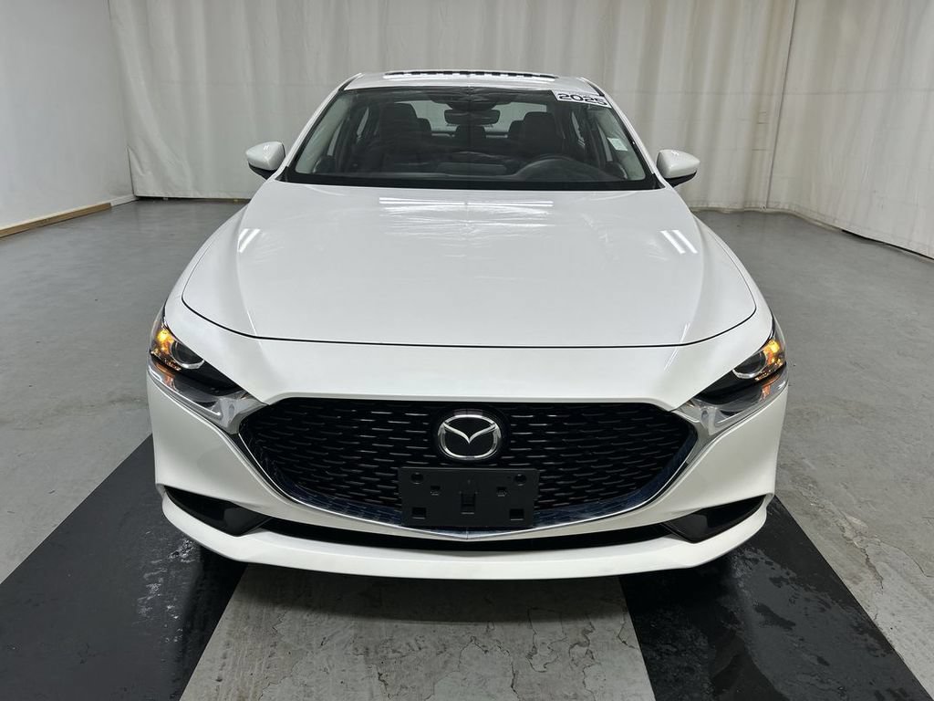 Certified 2025 MAZDA MAZDA3 s FWD image 3