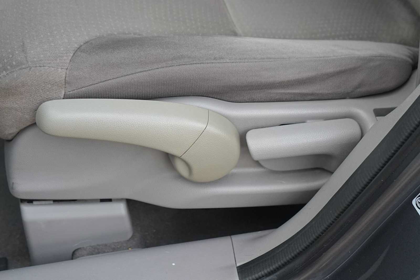 Used 2014 Honda CR-V EX image 12
