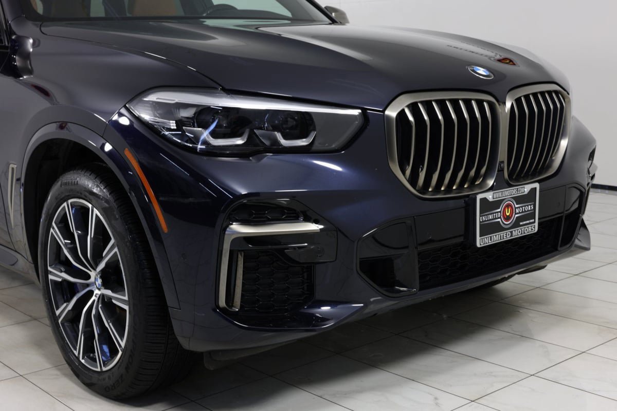 Used 2023 BMW X5 M50i w/ Climate Comfort Package AWD/4WD image 37