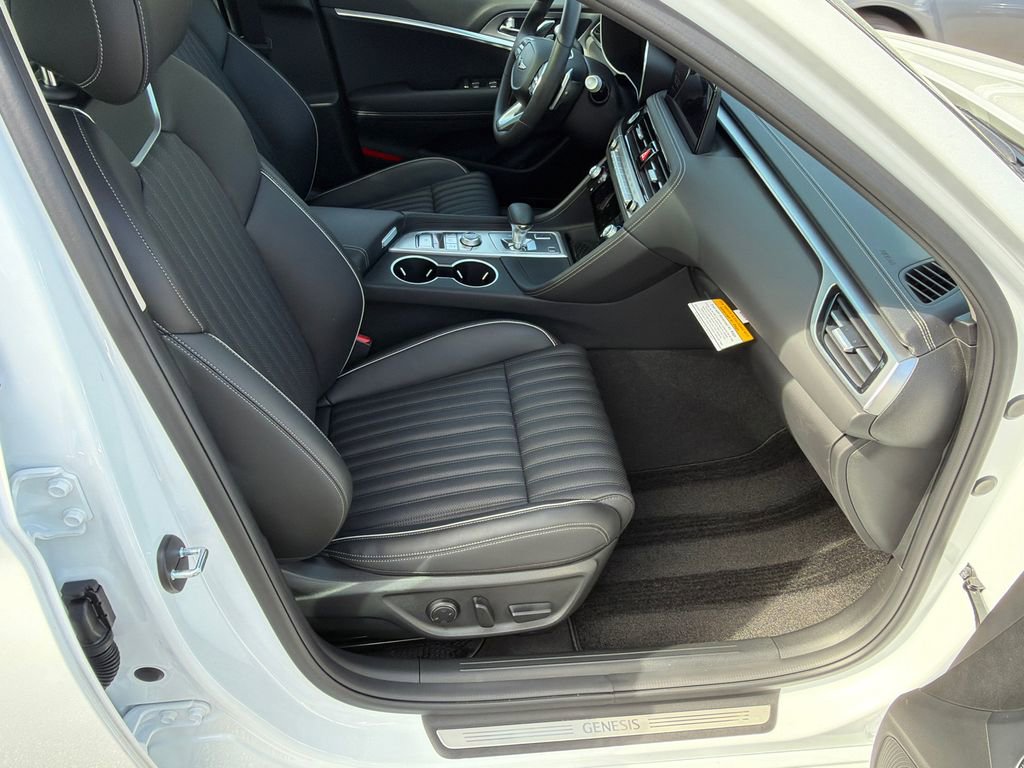 Used 2026 Genesis G70 2.5T Prestige image 14