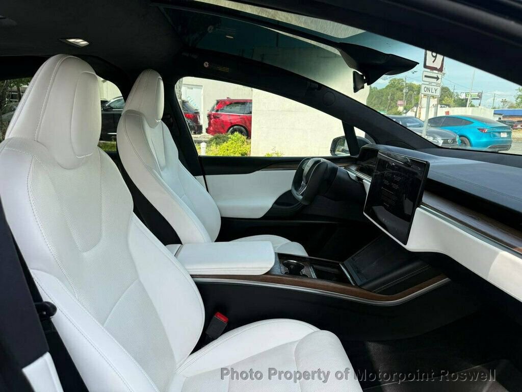 Used 2022 Tesla Model X AWD/4WD image 18