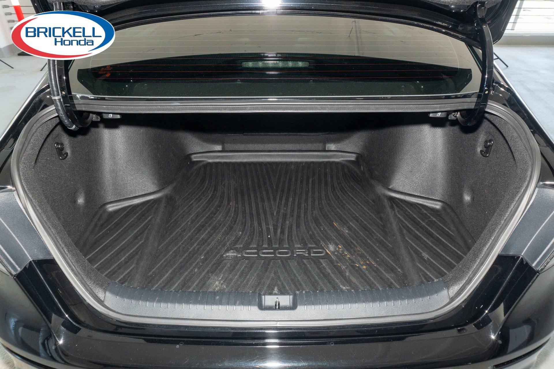 Certified 2025 Honda Accord SE image 11