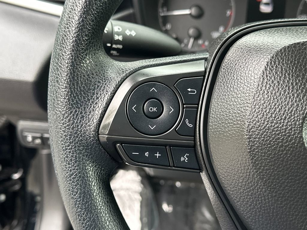 Used 2024 Toyota Corolla LE FWD image 19