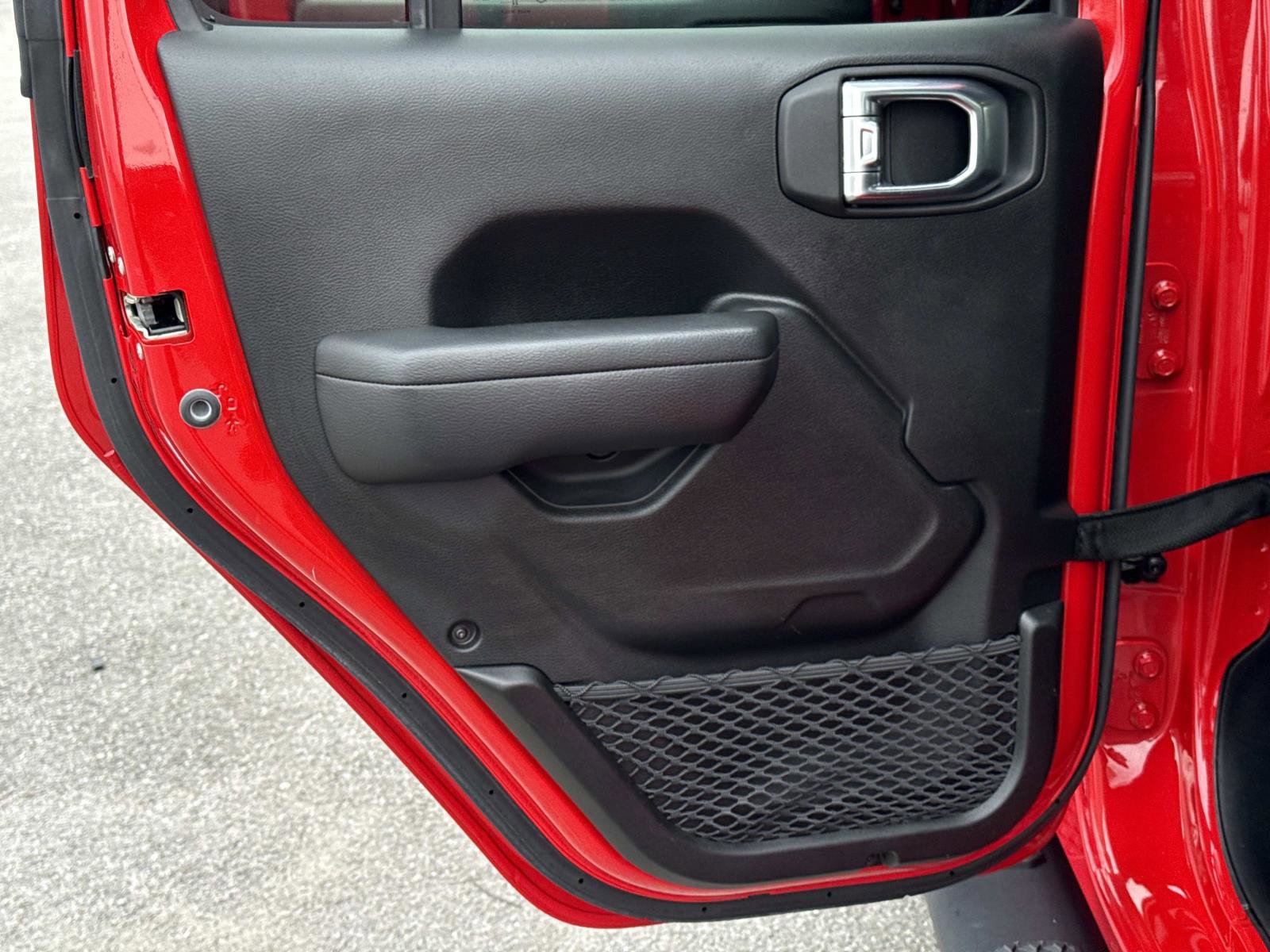 Certified 2022 Jeep Gladiator Sport image 13