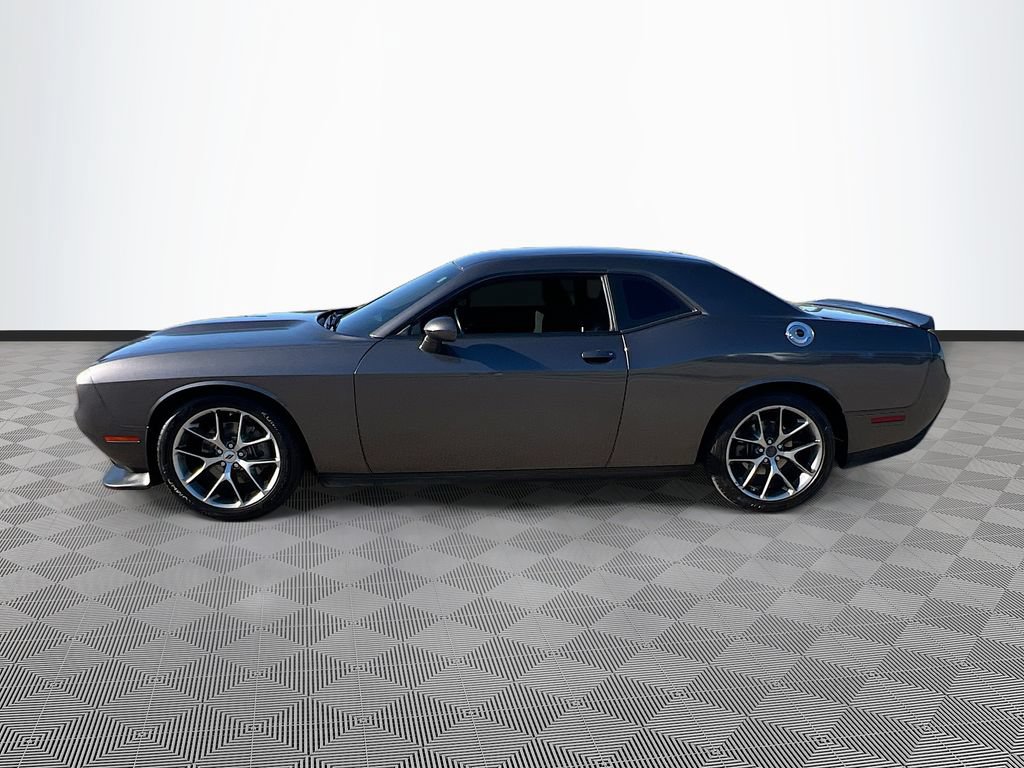 Used 2022 Dodge Challenger GT RWD image 4