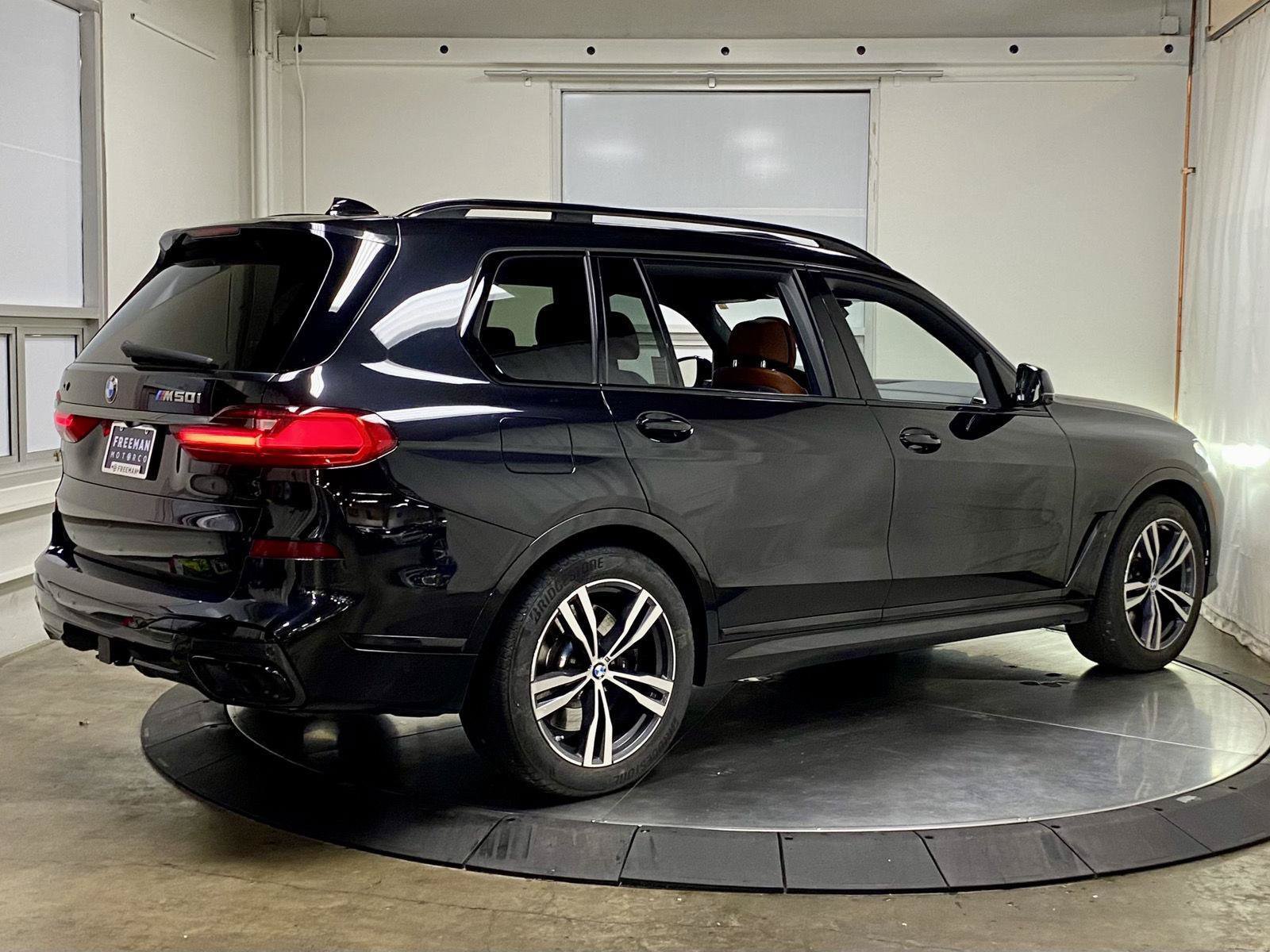 Used 2022 BMW X7 M50i AWD/4WD image 9