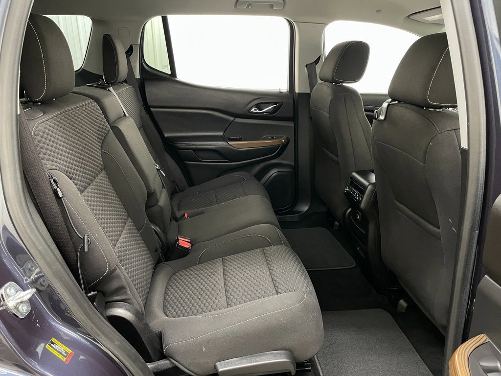 Used 2019 GMC Acadia SLE image 38