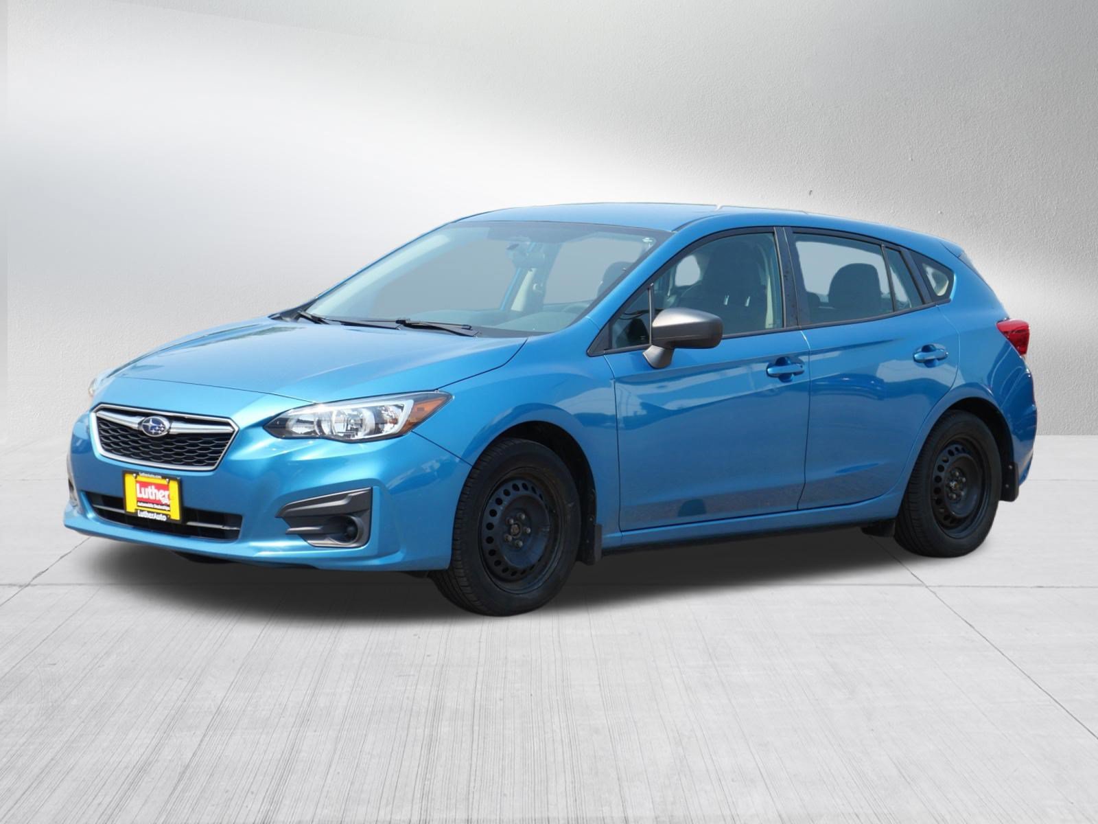 Used 2017 Subaru Impreza 2.0i AWD/4WD image 3