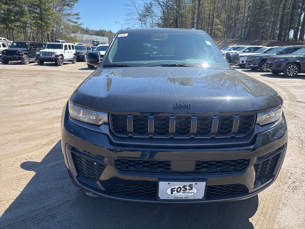 New 2026 Jeep Grand Cherokee Altitude AWD/4WD image 8