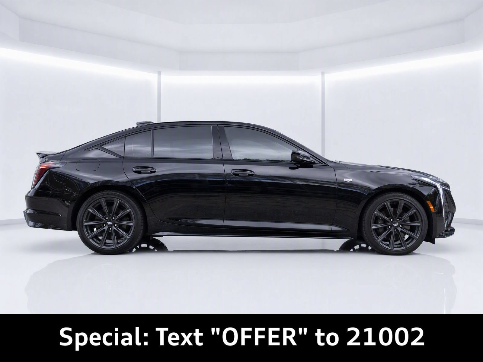 Used 2025 Cadillac CT5 Sport RWD image 8