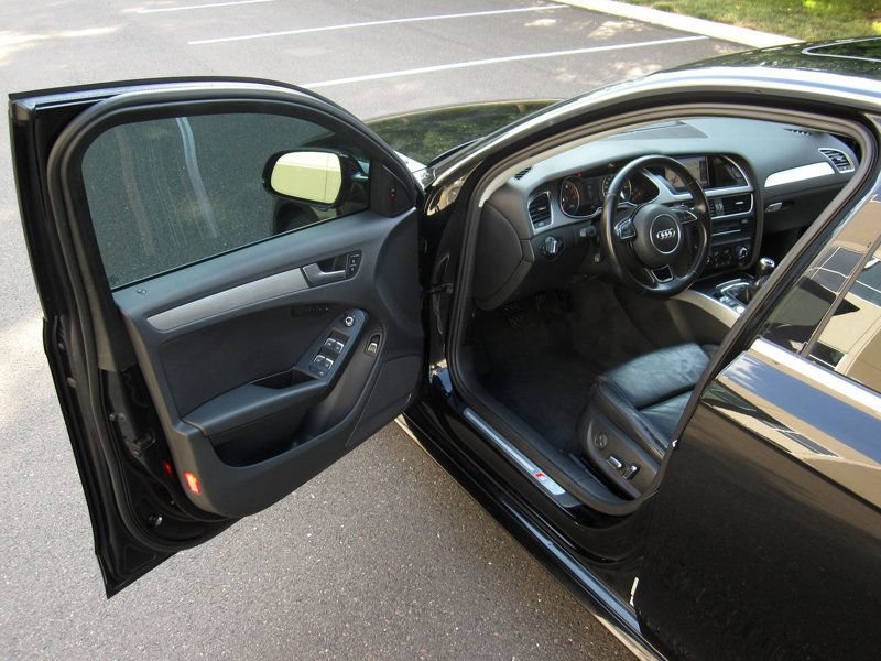 Used 2015 Audi A4 2.0T Premium Plus w/ Technology Package AWD/4WD image 16