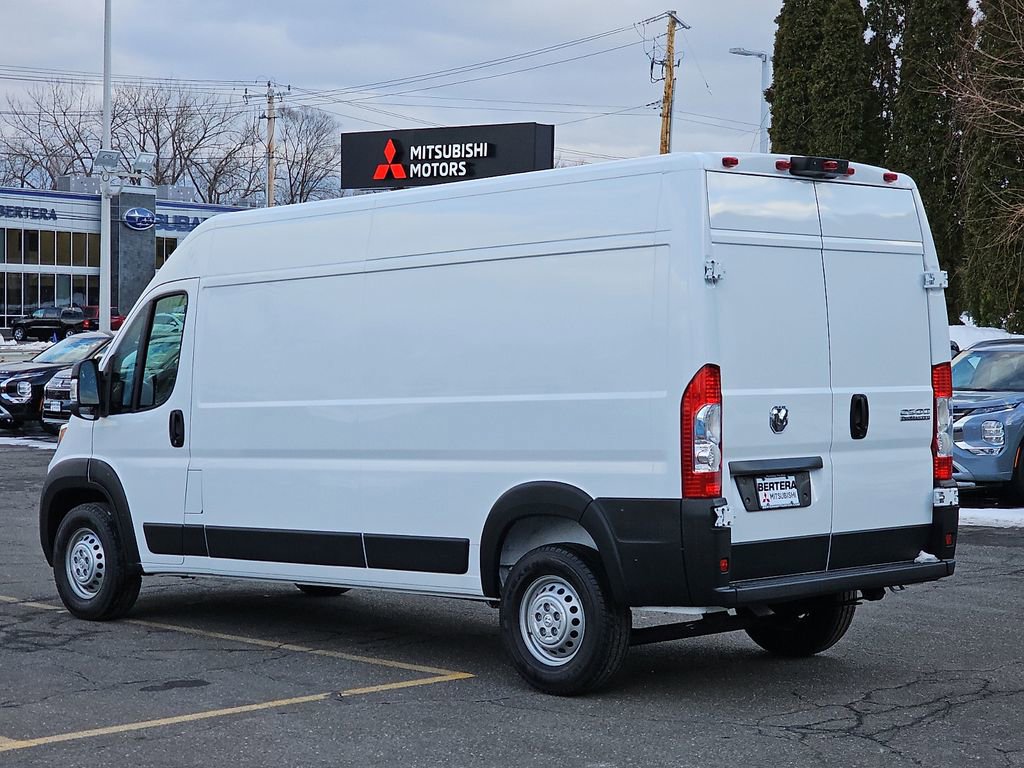 Used 2025 RAM ProMaster 2500 FWD image 4