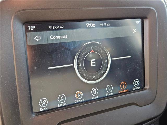 Used 2020 Jeep Renegade Altitude FWD image 13