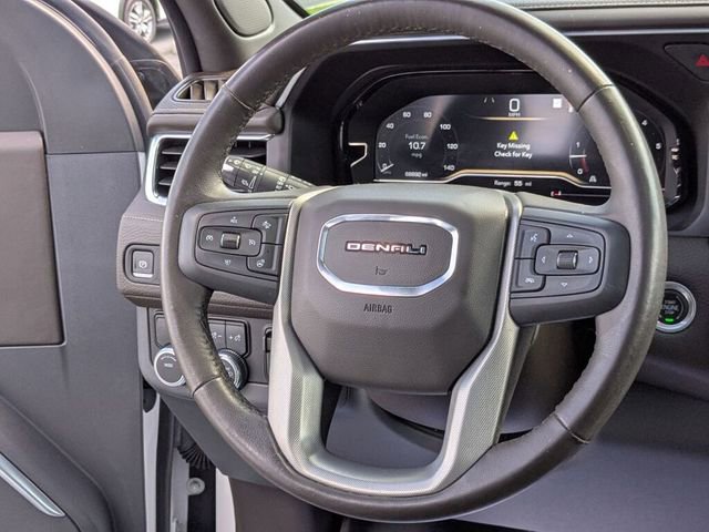 Used 2022 GMC Yukon XL Denali w/ Denali Premium Package image 20