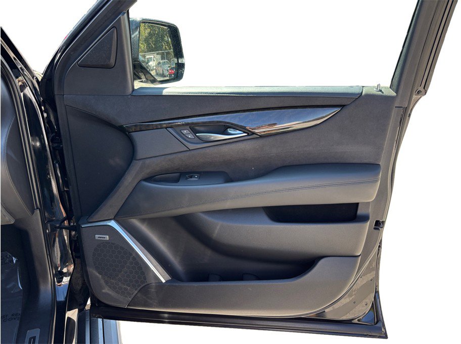 Used 2019 Cadillac Escalade ESV Platinum image 51