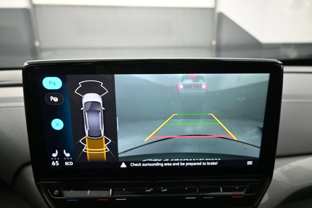 Used 2023 Volkswagen ID.4 S RWD image 10