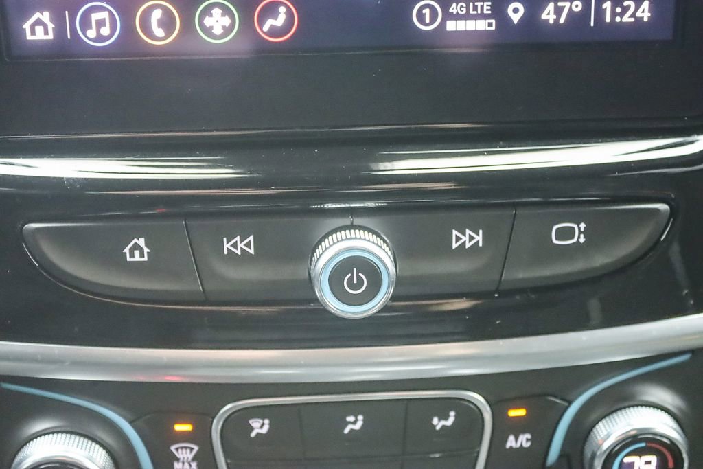 Used 2022 Chevrolet Traverse LT image 30