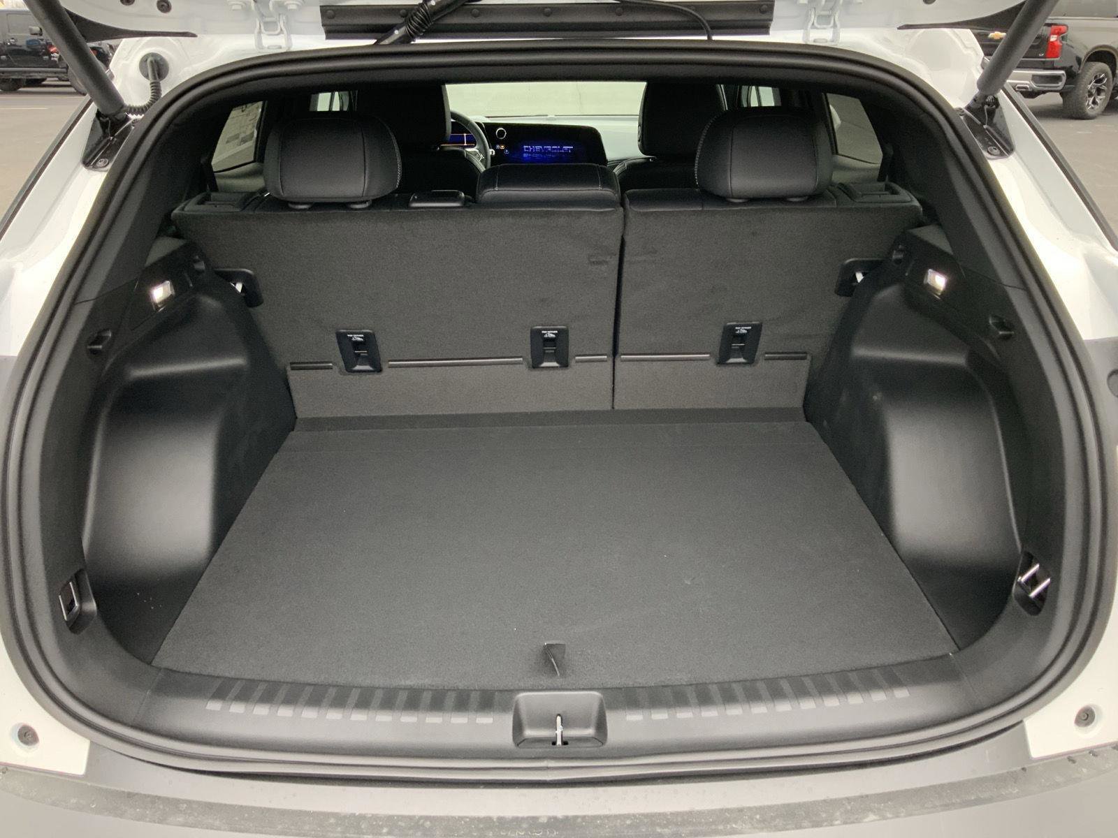 New 2026 Chevrolet Blazer EV LT image 13