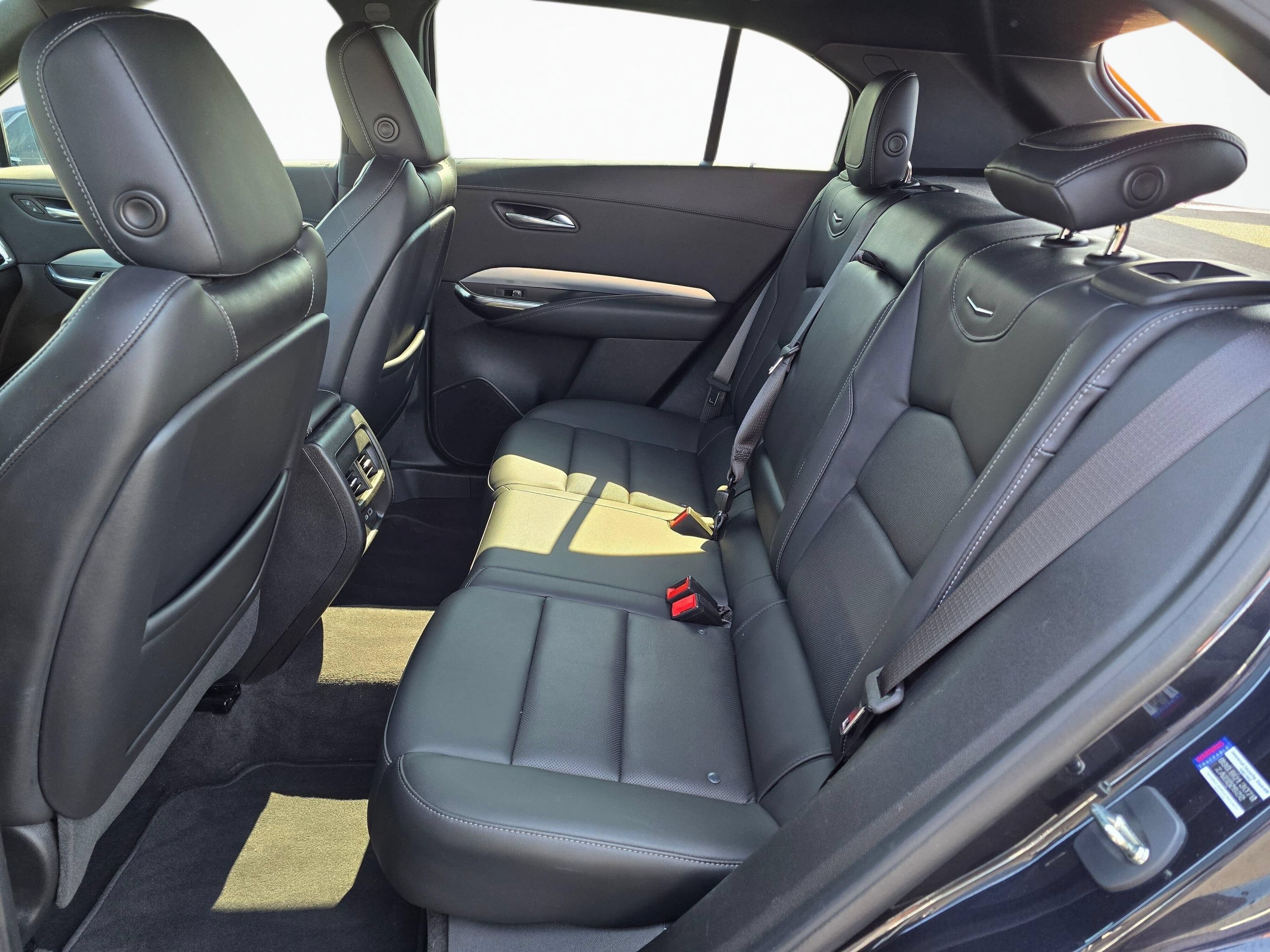 Used 2023 Cadillac XT4 Premium Luxury AWD/4WD image 18