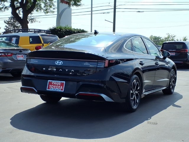 Used 2024 Hyundai Sonata SEL FWD image 4