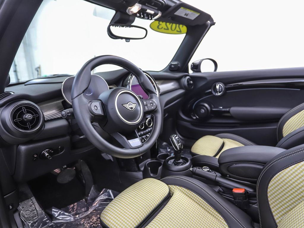 Used 2023 MINI Cooper S w/ MINI Resolute Edition image 10