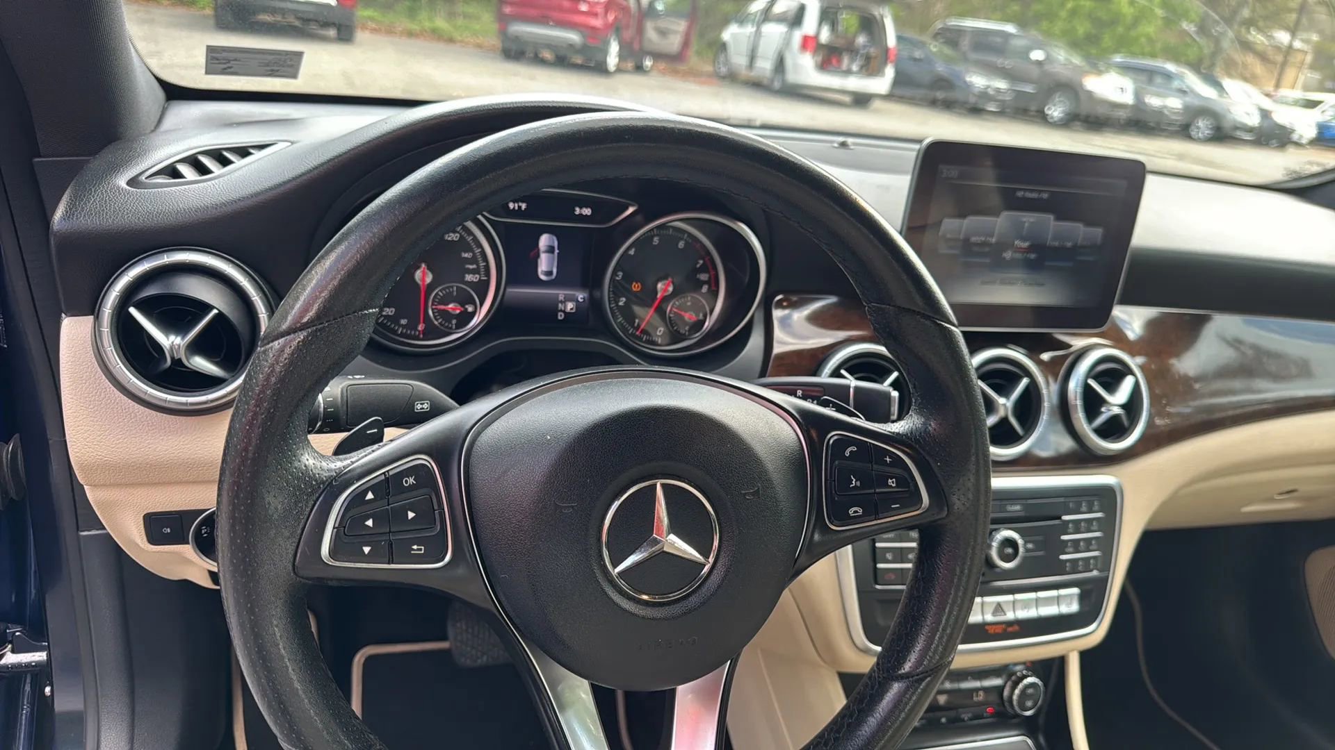 Used 2017 Mercedes-Benz CLA 250 4MATIC image 9