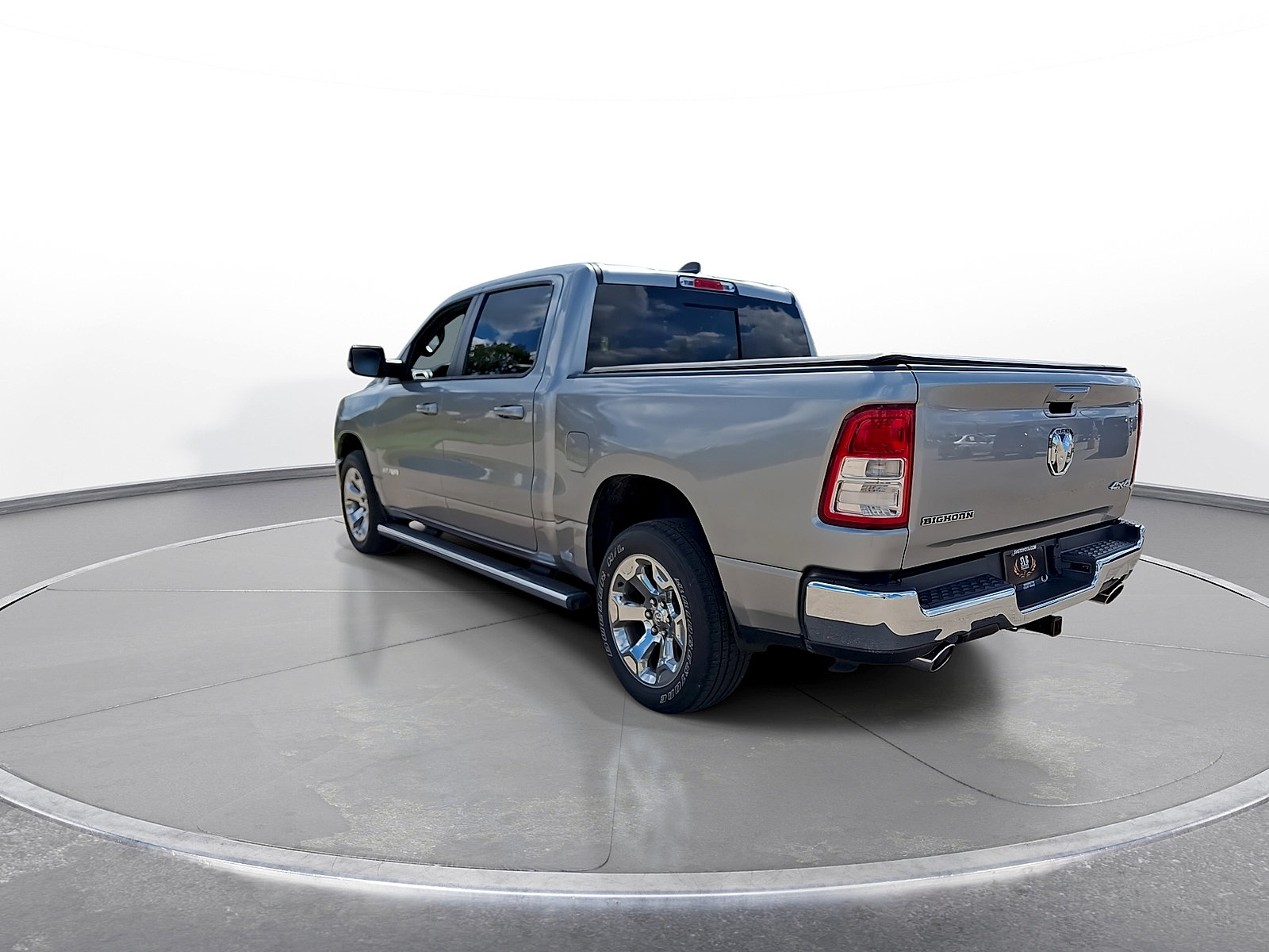 Used 2022 RAM 1500 Big Horn AWD/4WD image 6