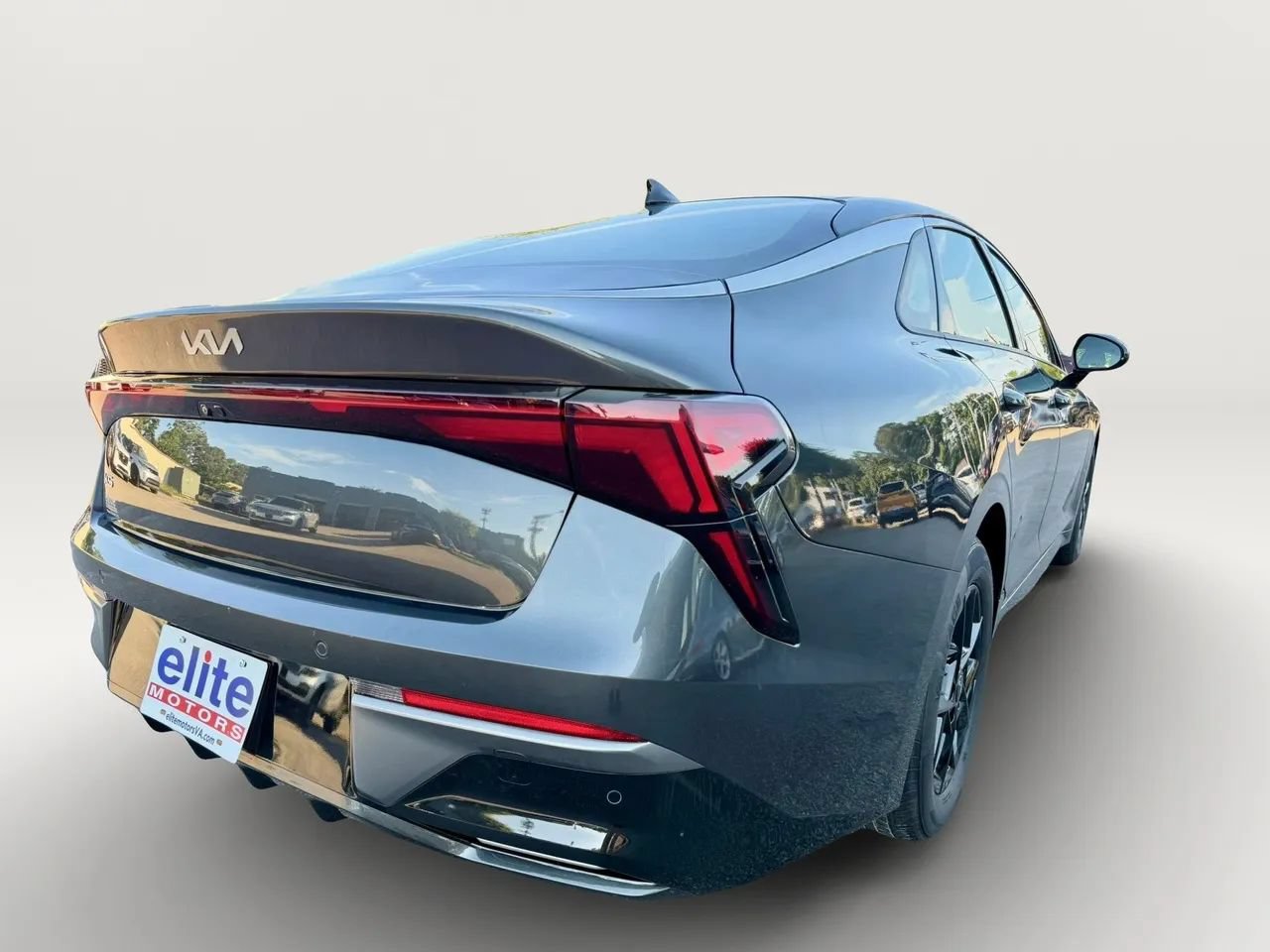 Used 2025 Kia K5 LXS FWD image 15
