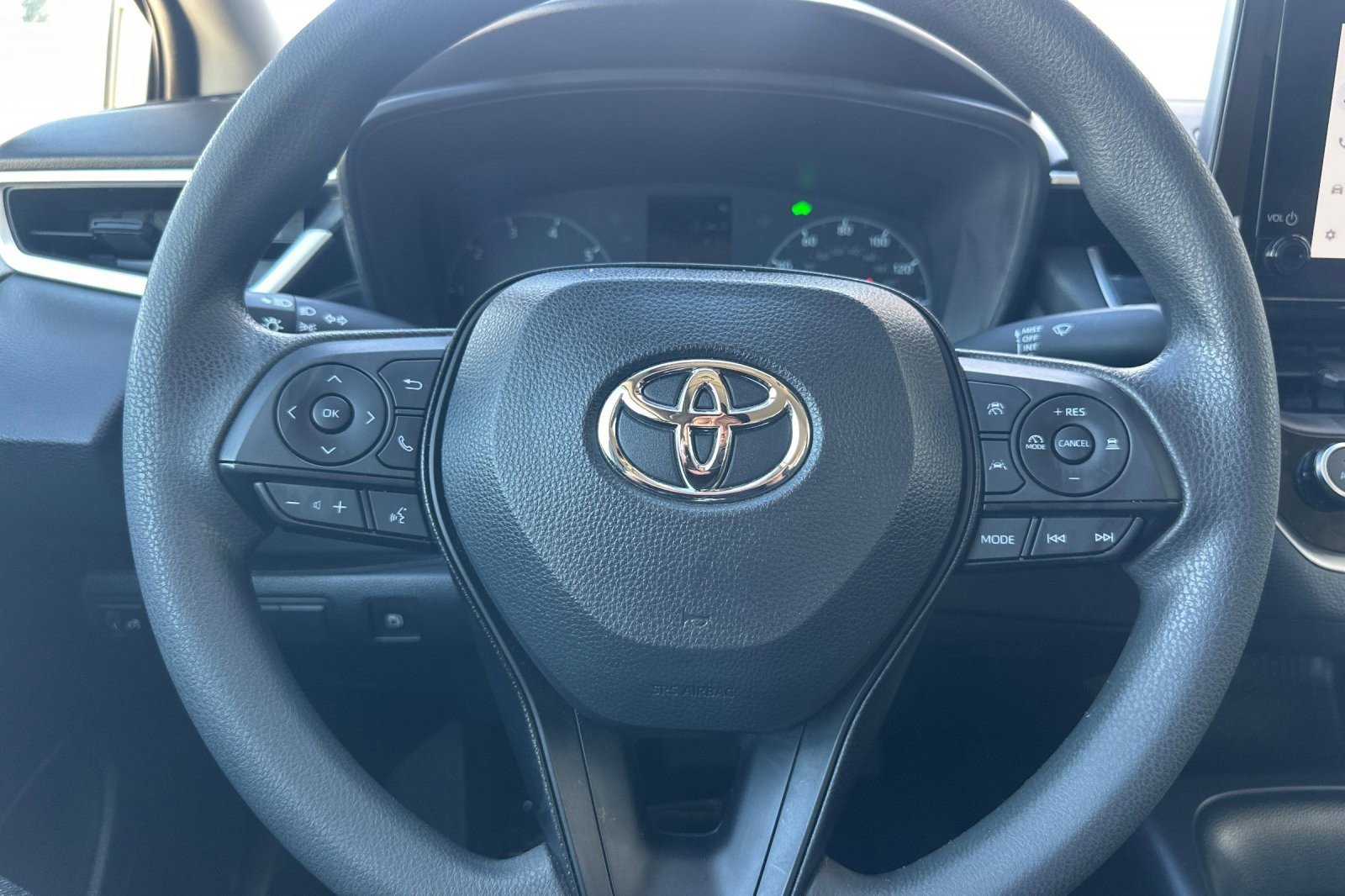 Certified 2024 Toyota Corolla LE w/ LE Convenience Package image 21