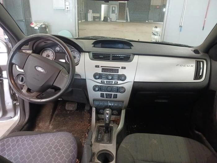 Used 2008 Ford Focus SES FWD image 39