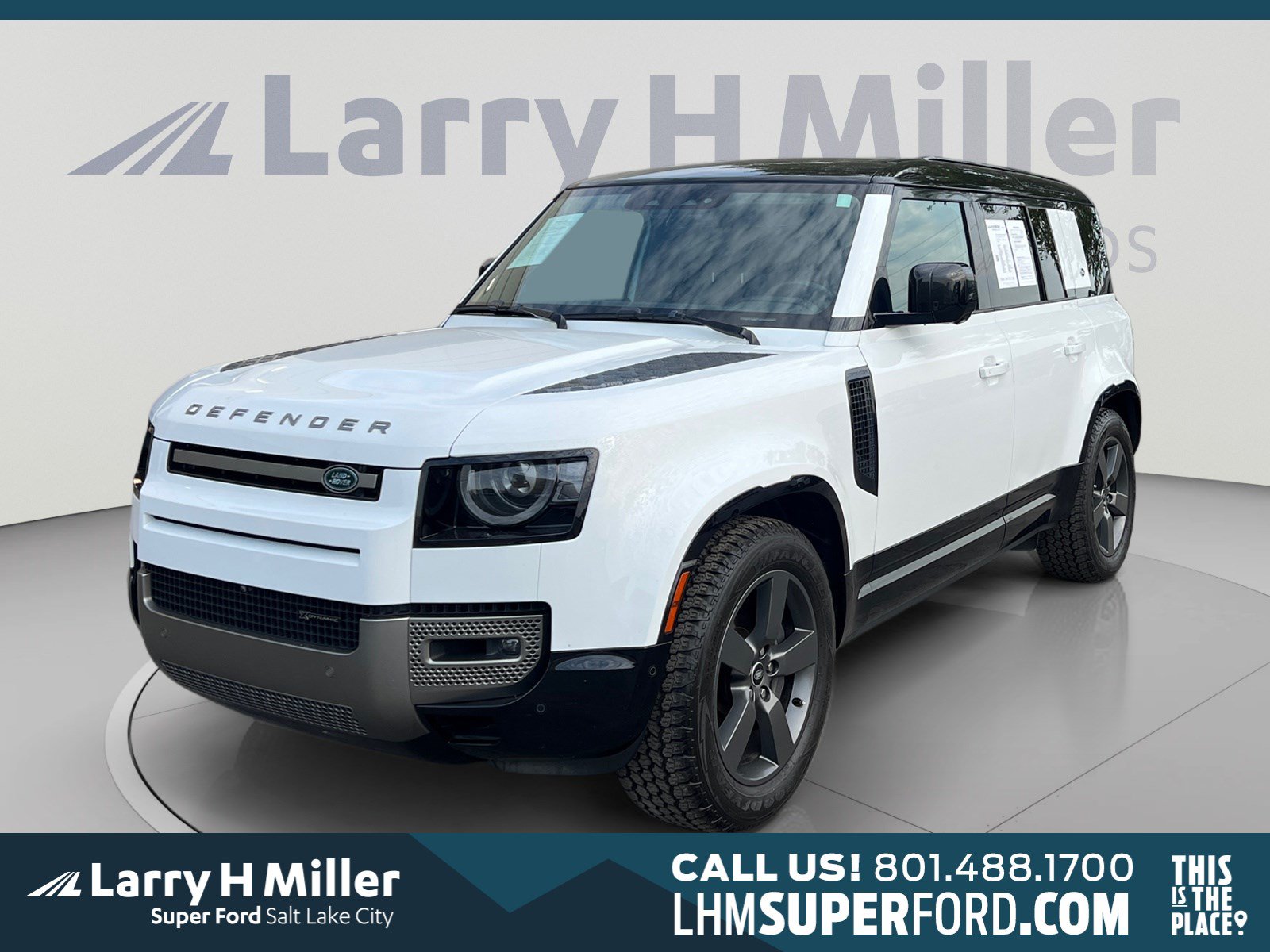 Used 2023 Land Rover Defender 110 X-Dynamic SE AWD/4WD image 1