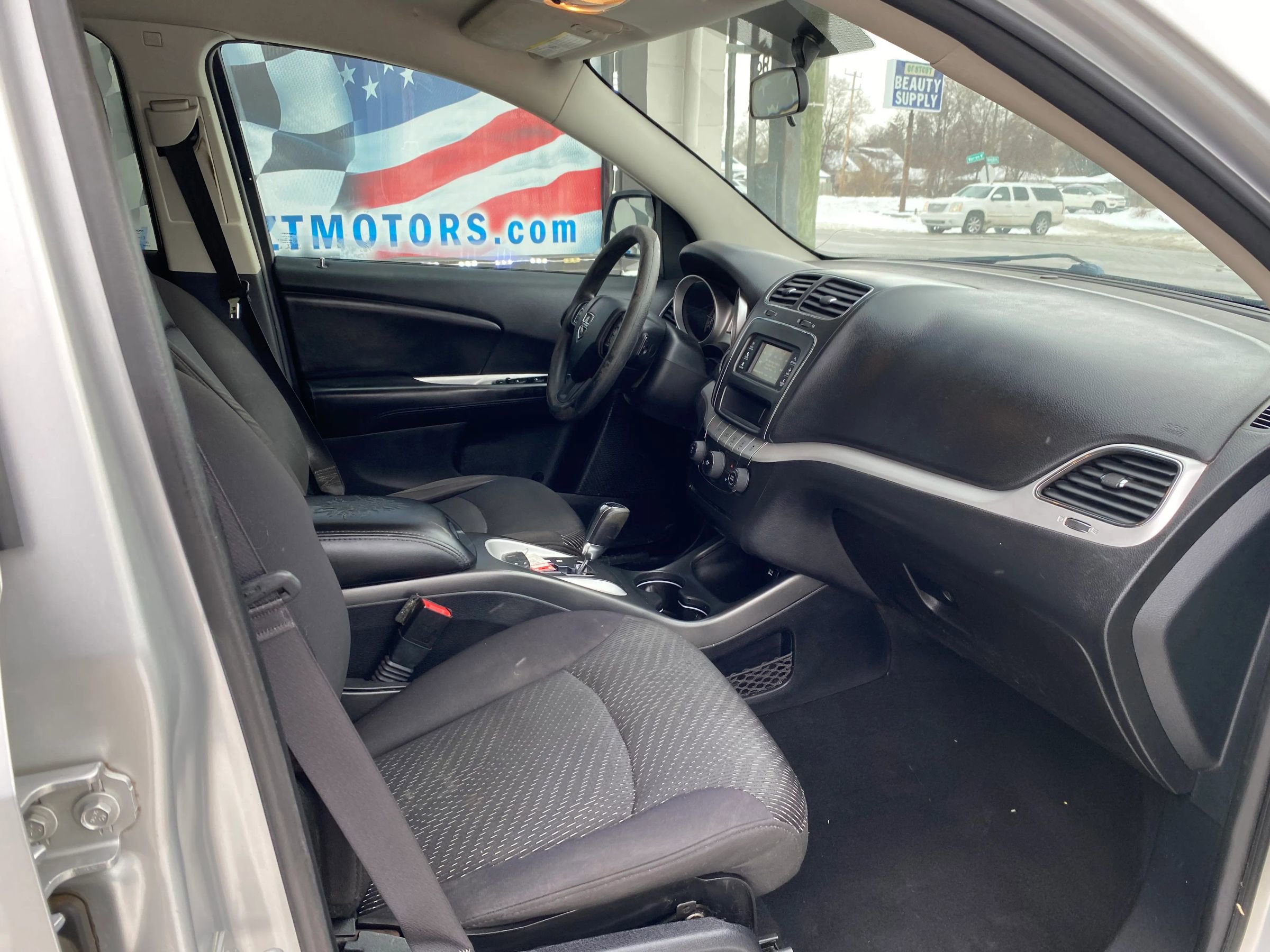 Used 2014 Dodge Journey SXT w/ Flexible Seating Group FWD image 14