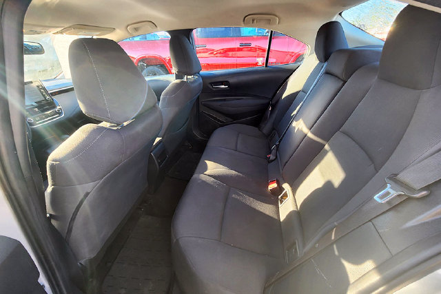 Used 2021 Toyota Corolla LE FWD image 6