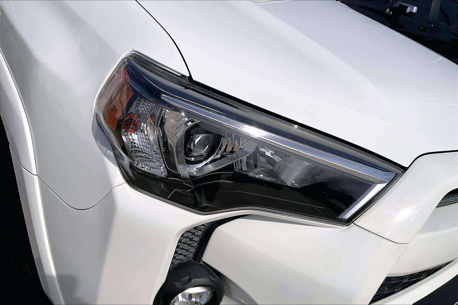 Used 2021 Toyota 4Runner SR5 image 26