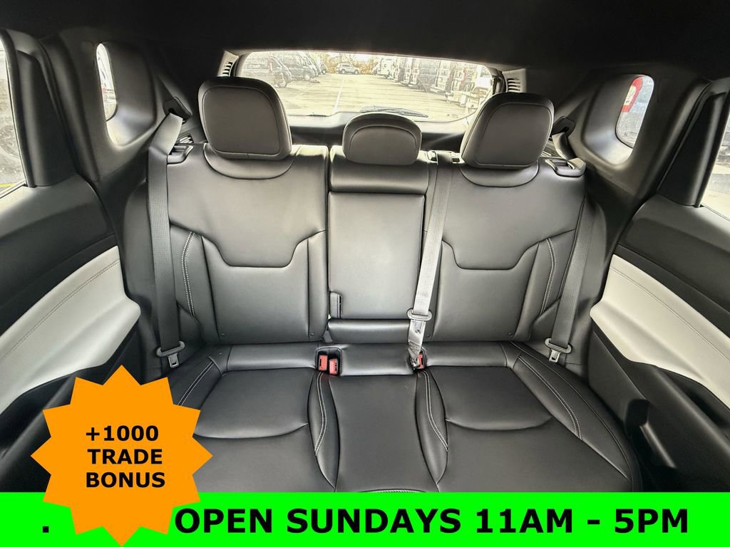 New 2026 Jeep Compass Limited image 24