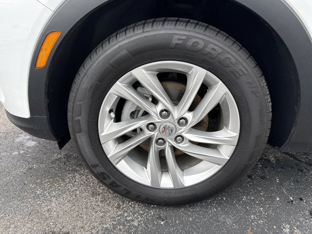 Certified 2025 Buick Envista Preferred FWD image 10