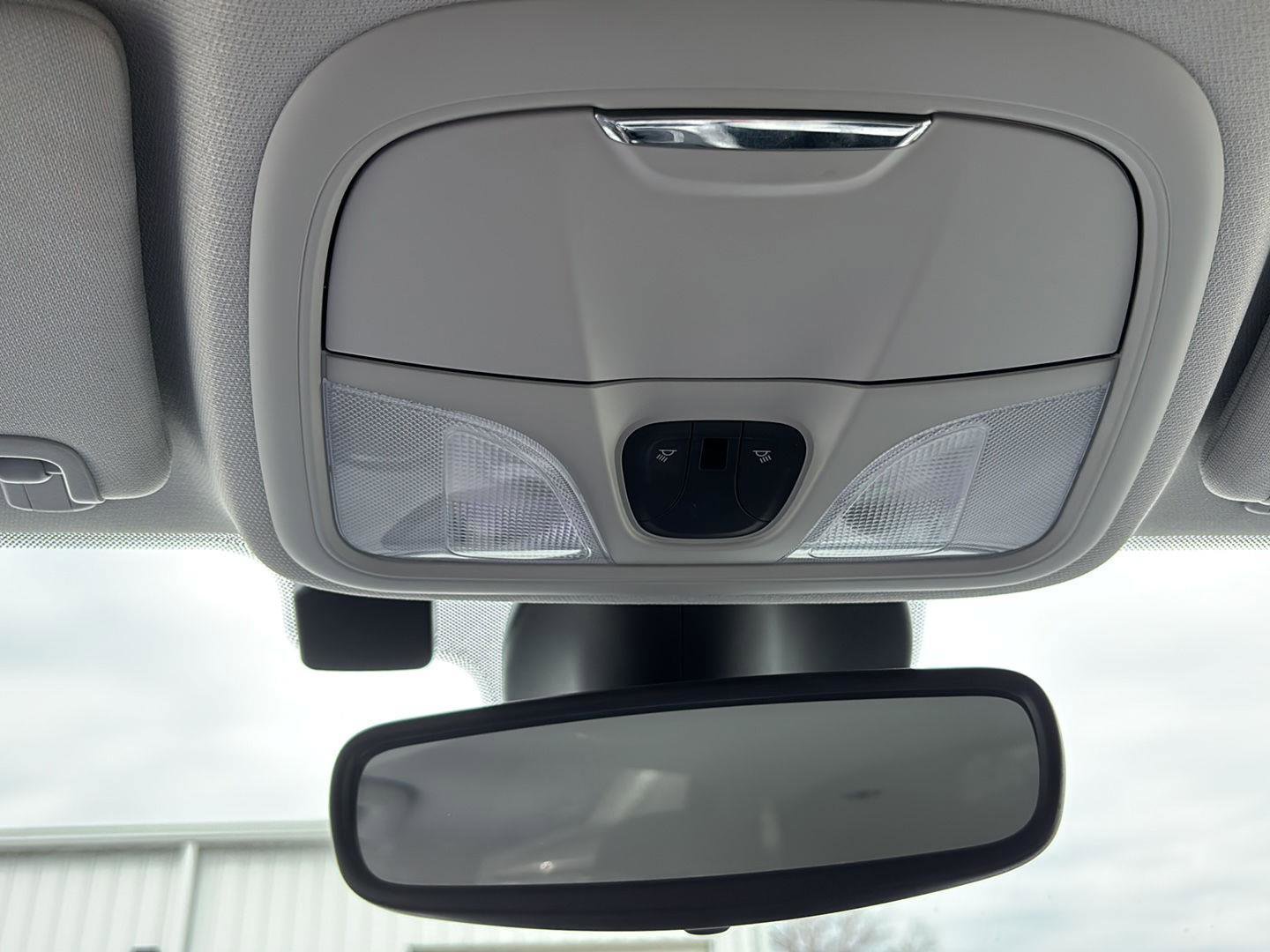 Used 2021 Jeep Cherokee Latitude Plus image 17