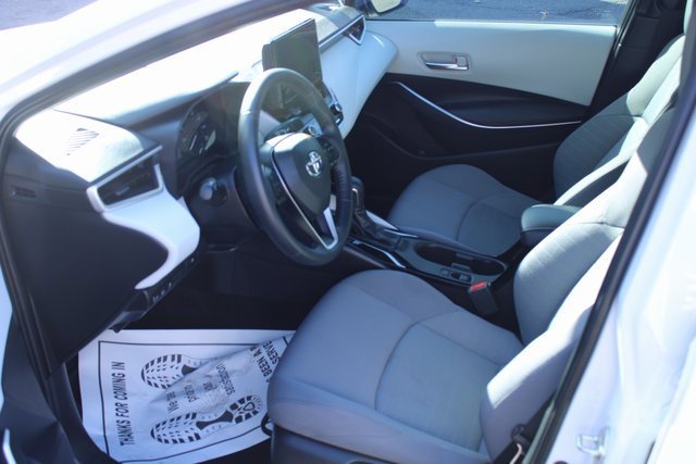 Used 2025 Toyota Corolla SE image 9