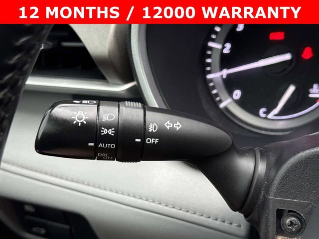 Used 2021 Toyota Highlander XLE image 27