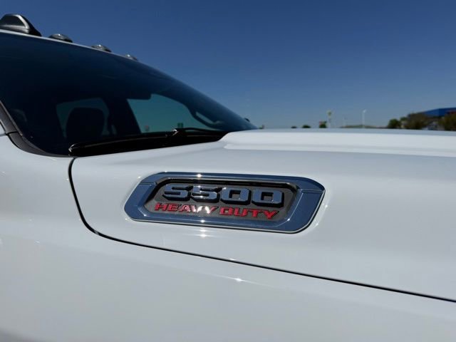 New 2026 RAM 5500 Tradesman w/ Chrome Appearance Group AWD/4WD image 5