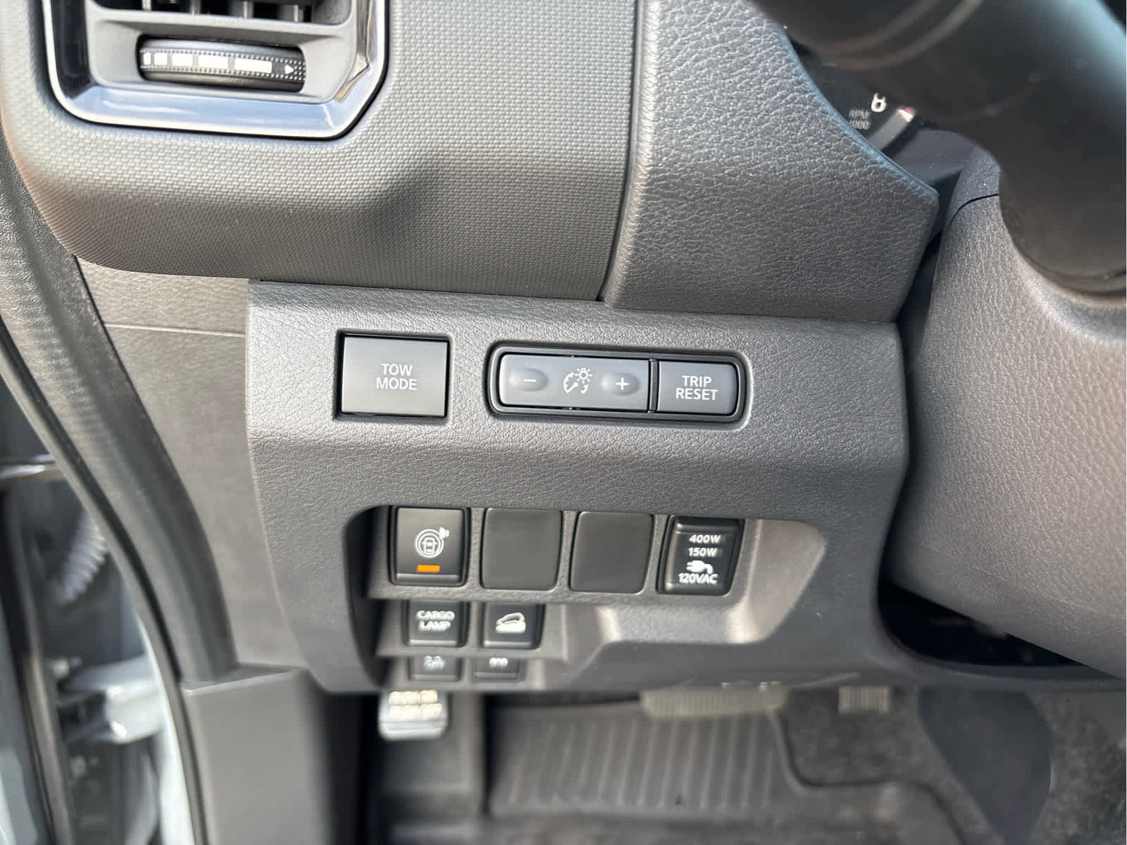 Used 2023 Nissan Frontier PRO-4X w/ Pro-4X Premium Package image 25