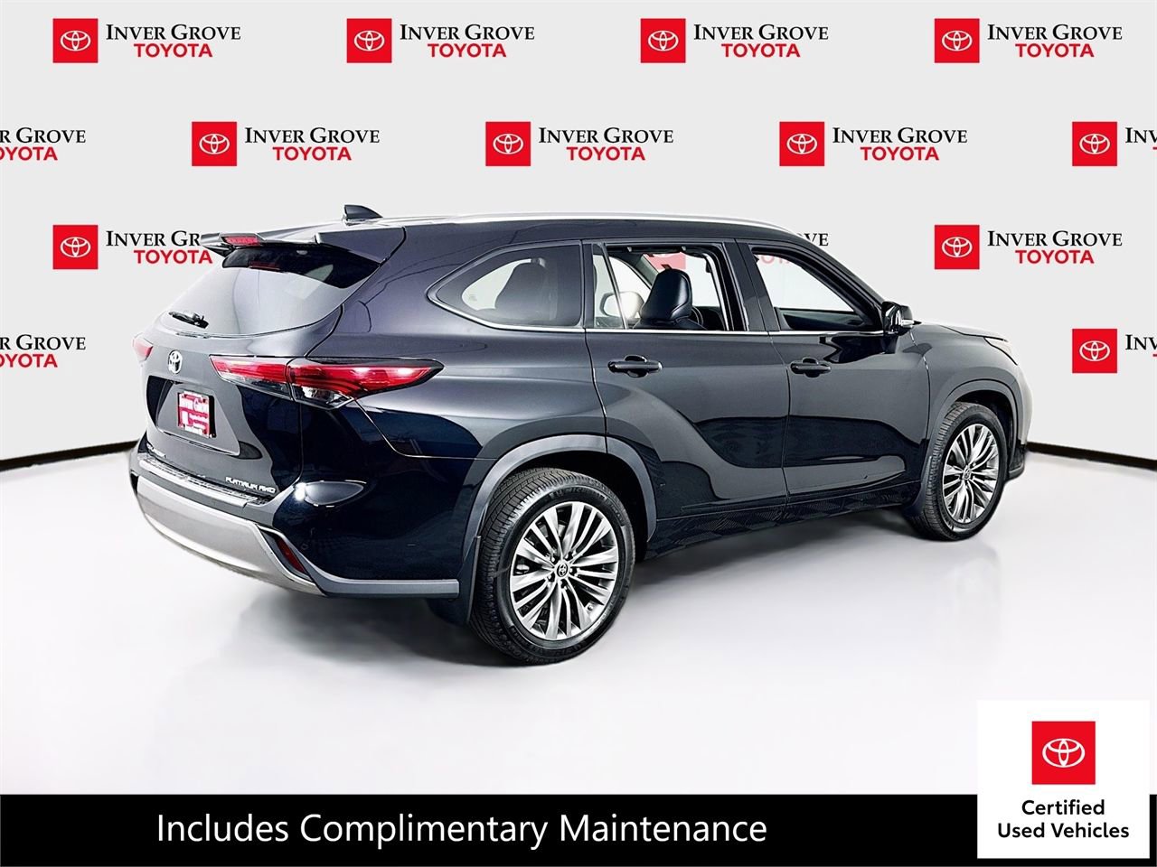 Certified 2021 Toyota Highlander Platinum AWD/4WD image 5