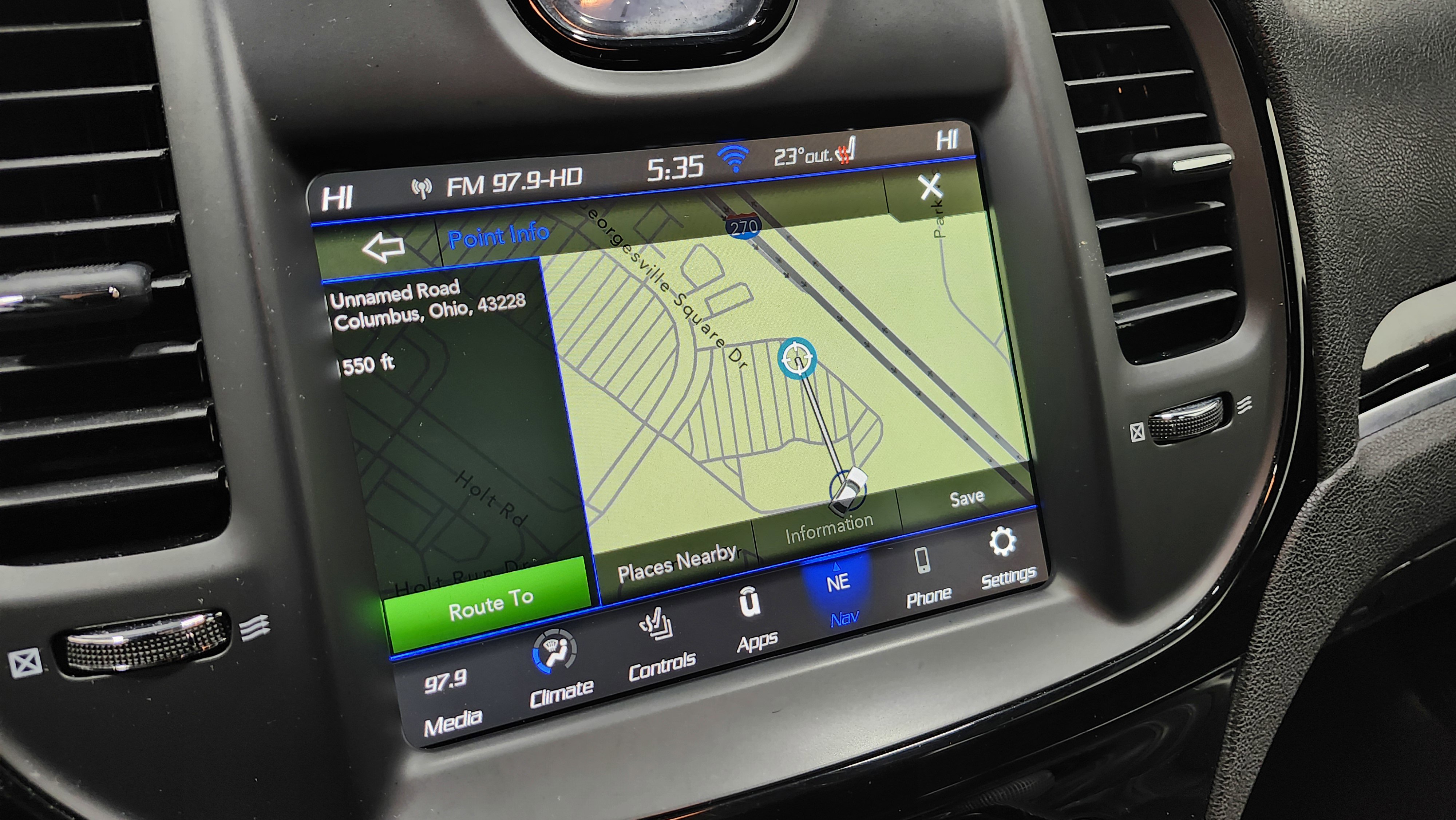 Used 2023 Chrysler 300 S image 6