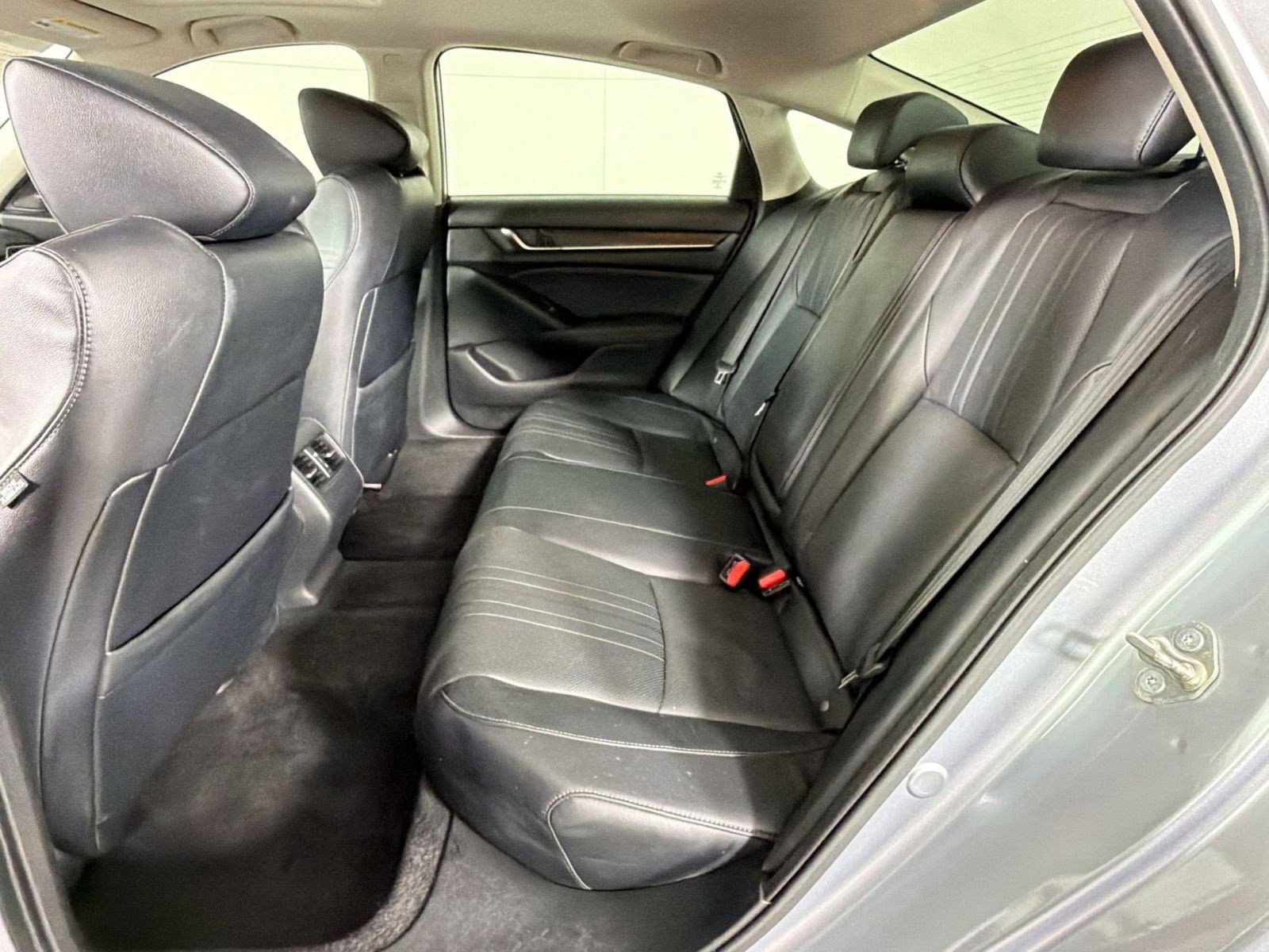 Certified 2018 Honda Accord EX-L image 15