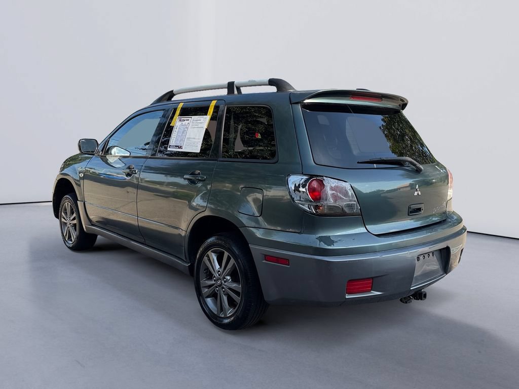 Used 2004 Mitsubishi Outlander XLS FWD image 5