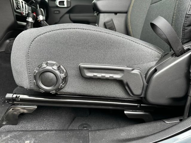New 2026 Jeep Wrangler Sport AWD/4WD image 24